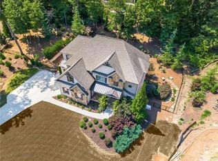 5055 Pointer Rdg, Flowery Branch, GA 30542