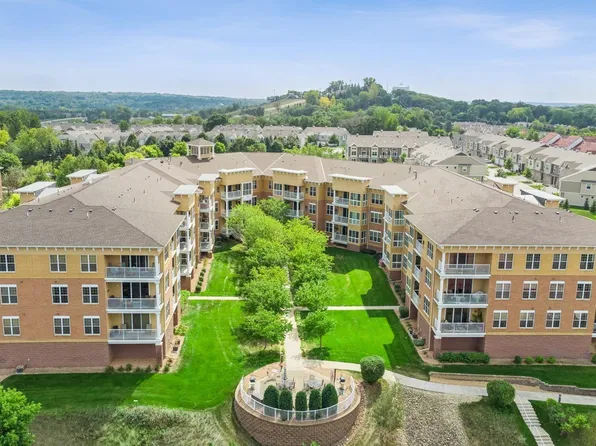 600 Greenhaven Dr APT 209, Burnsville, MN 55306