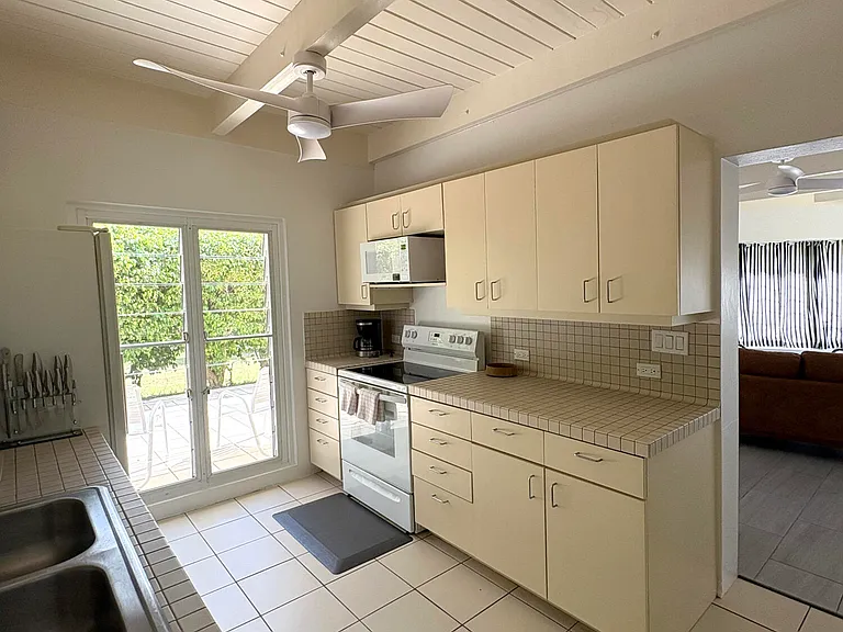 6 Shoys Beach Rd #1 — Photo 7