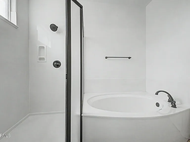 14210 W Harvard St — Photo 39
