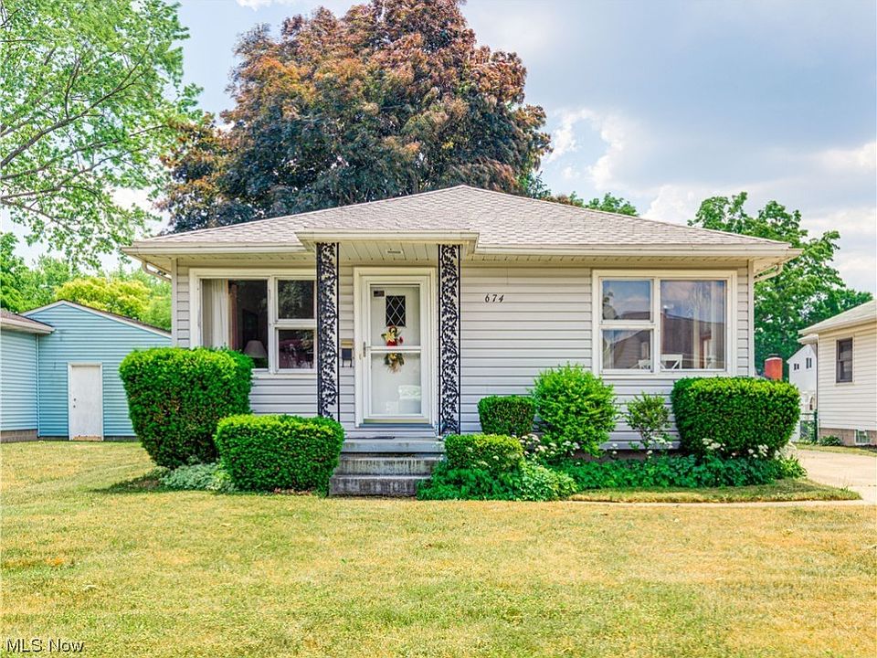1st image of 674 Alameda Ave