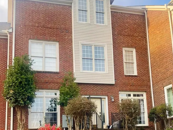 214 W Lake Cir, Madison, AL 35758