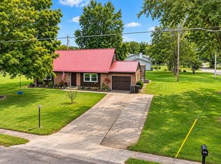 1200 N Long Dr, Syracuse, IN 46567