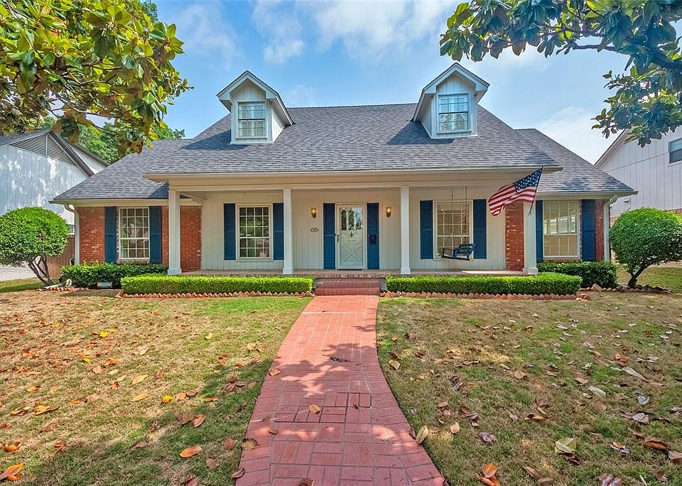 1st image of 9369 Hunters Creek Dr