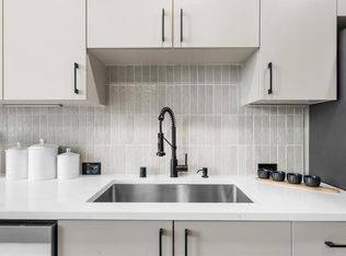 250 Pharr Rd #704, Atlanta, GA 30305