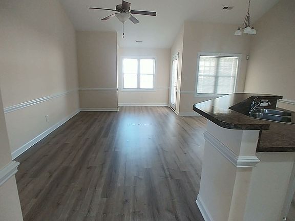 5th image of 2738 Shire Ln