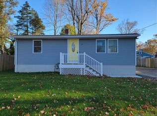 19 Westwood Rd, Branford, CT 06405