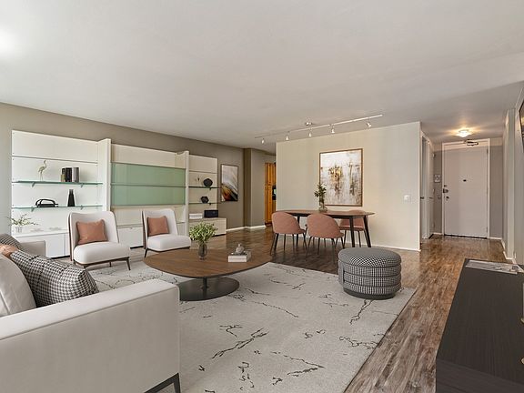 3rd image of 900 N Lake Shore Dr APT 912