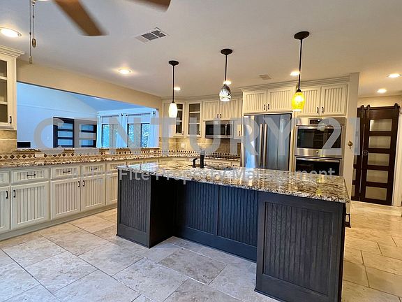 4th image of 3820 Wimbleton Ct
