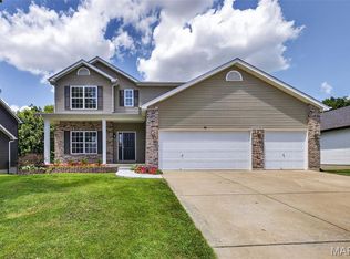 160 Hammerstone Dr, Moscow Mills, MO 63362