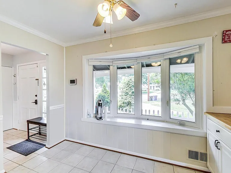 4704 Lance Ct — Photo 16