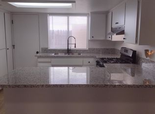 1499 South Ave APT 127, Orange Cove, CA 93646