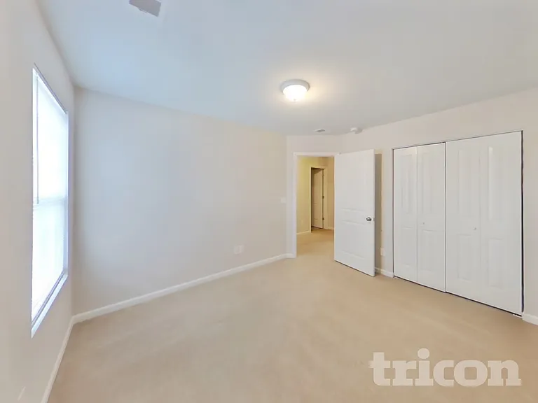 1430 Sandra Dr — Photo 11