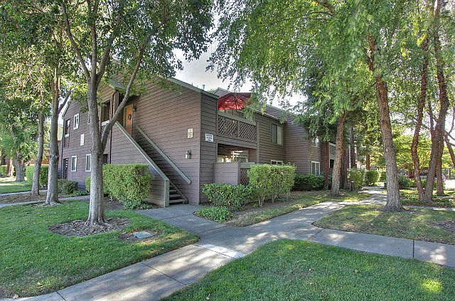 1st image of 846 Catkin Ct