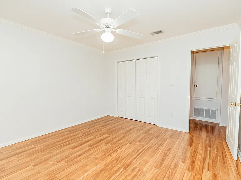 1150 Airport Rd #122 — Photo 14
