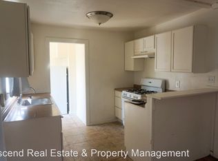 425 Washington Ave #1/2, Bakersfield, CA 93308