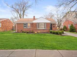 3030 Bamlet Rd, Royal Oak, MI 48073