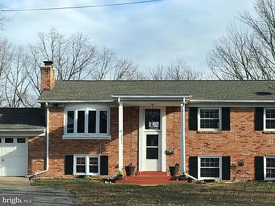 1st image of 2240 Sussex Ct