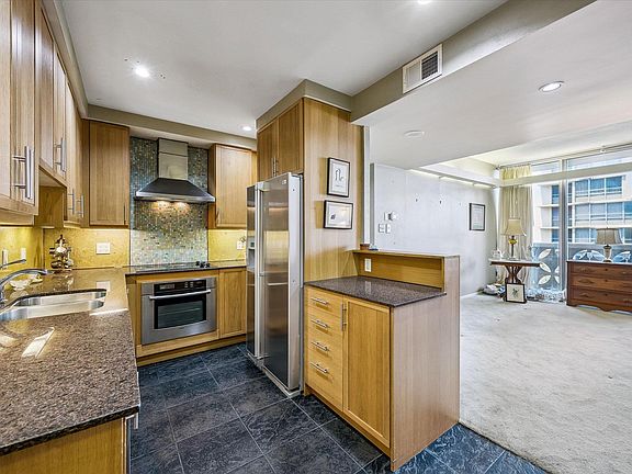 3rd image of 1801 Lavaca St APT 4K