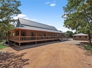 6440 Johnny Bars Cir, College Station, TX 77845