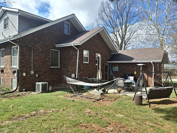 4th image of 107 N Jackson Ave