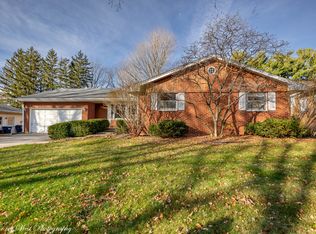 1527 Margaret Ln, Dekalb, IL 60115