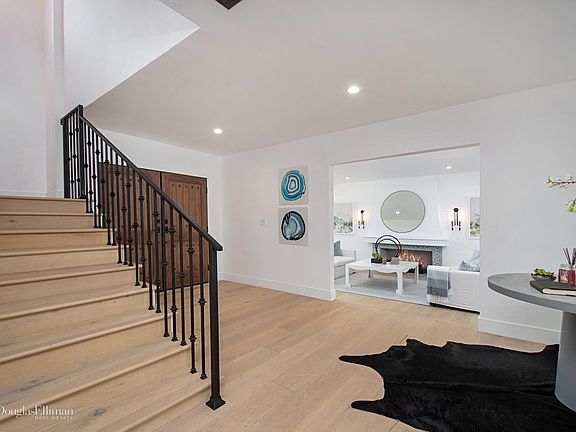 4th image of 1601 Antigua Way