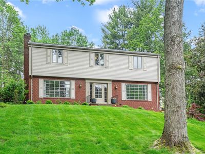 112 Woodshire Dr, Pittsburgh, PA, 15215