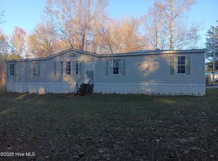 131 Lick Creek Dr, Carthage, NC 28327