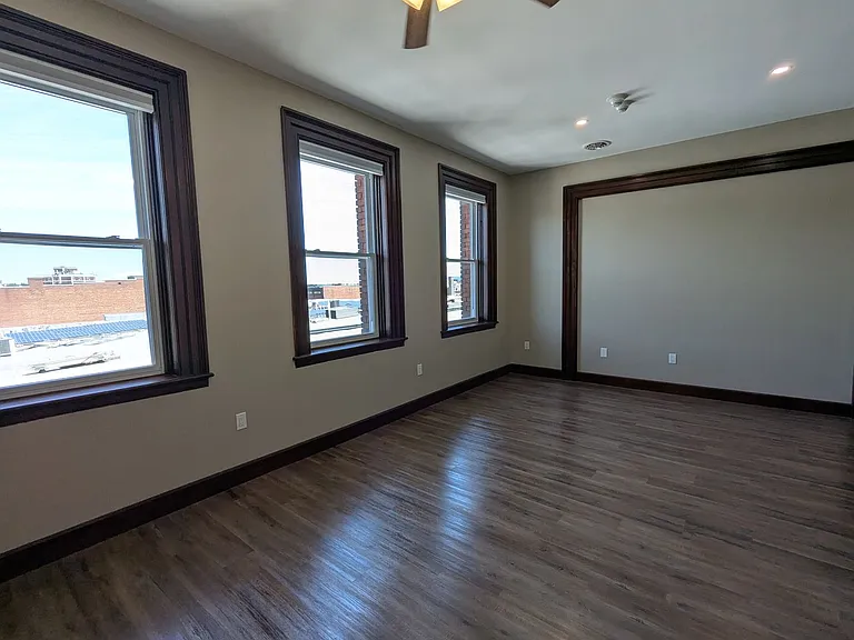 130 Remsen St — Photo 5
