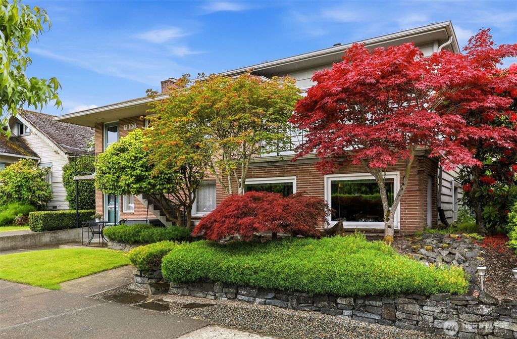 1020 N Tacoma Avenue, Tacoma, WA - View 3