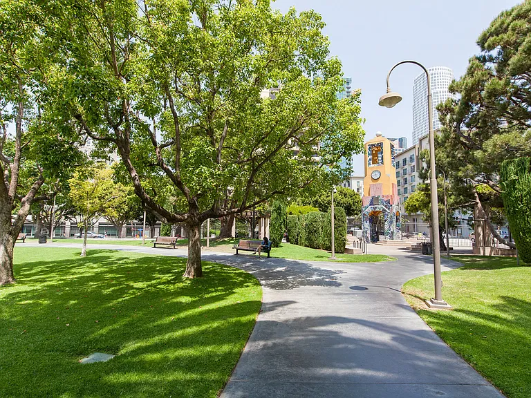 Grand Hope Park Green Space