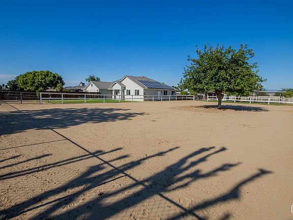 5th image of 1850 Verdugo Ln