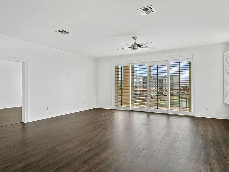 724 Harbor Blvd #202 — Photo 18