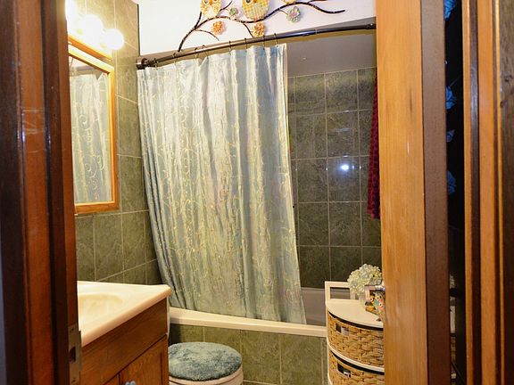 5th image of 1307 N Baldwin Ct Unit 3B