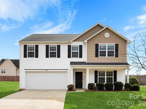1047 Mackey Ct, Gastonia, NC 28056