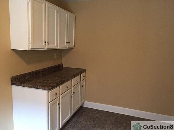 3rd image of 3059 N Gale St