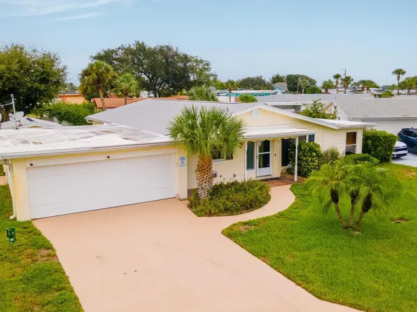 136 Nautical Dr, South Daytona, FL 32119