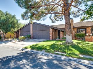 6525 Brushwood Ln, Las Vegas, NV 89107