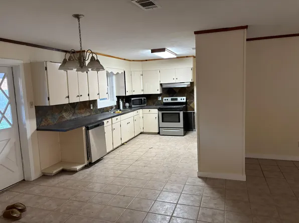 5927 Bruyninckx Rd, Alexandria, LA 71303