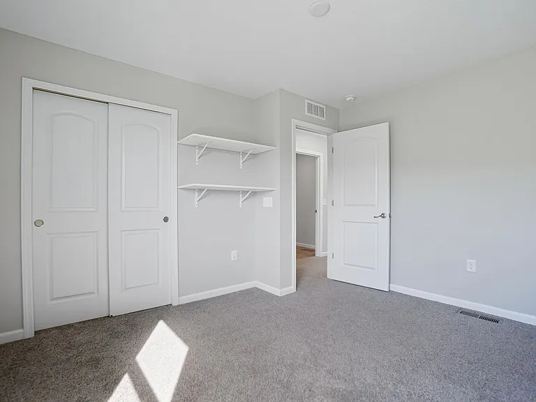 5089 Jessica Suzanne Dr — Photo 32