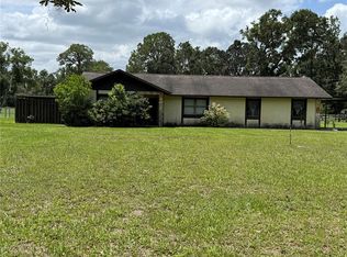 5407 W Knights Griffin Rd, Plant City, FL 33565