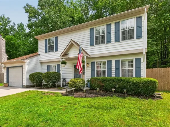 2421 Rockwater Cir, Virginia Beach, VA 23456