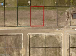 427 19th Ave NW, Watertown, SD 57201