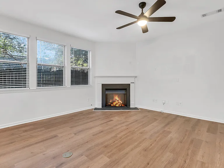1633 Trailview Way — Photo 5