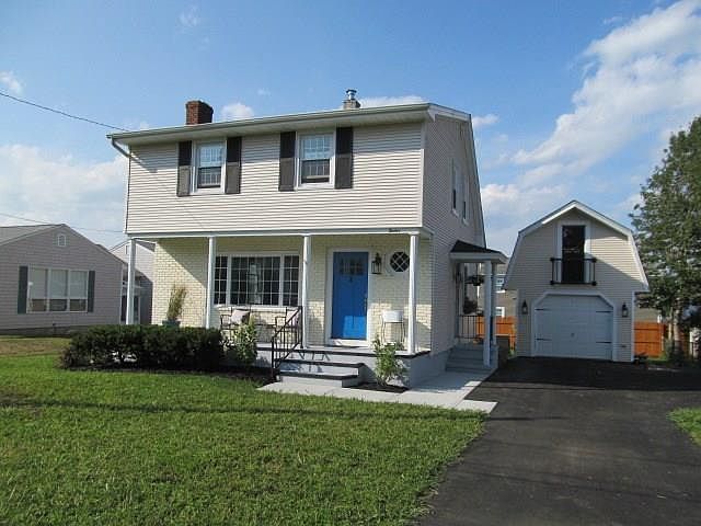 1st image of 12 Cypress Ave