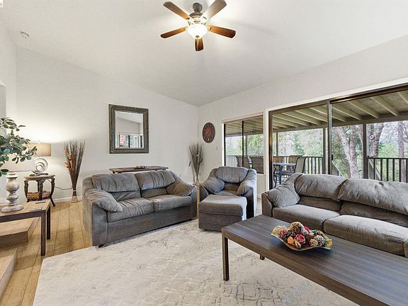 5th image of 12068 Breckenridge Rd