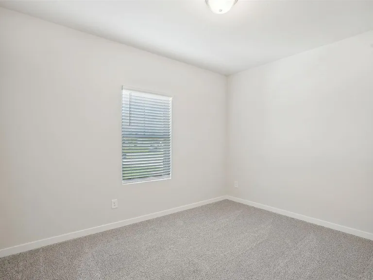1567 King Ranch Rd — Photo 11