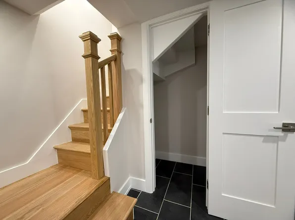 132 East 28th Street image 31 of 35