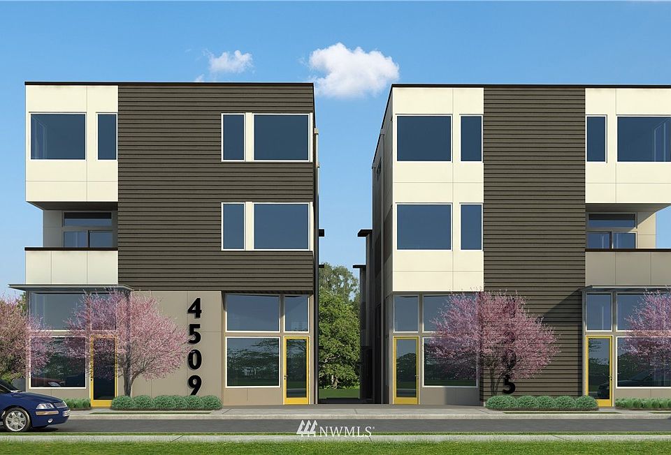 2nd image of 4507 B 15th Avenue S